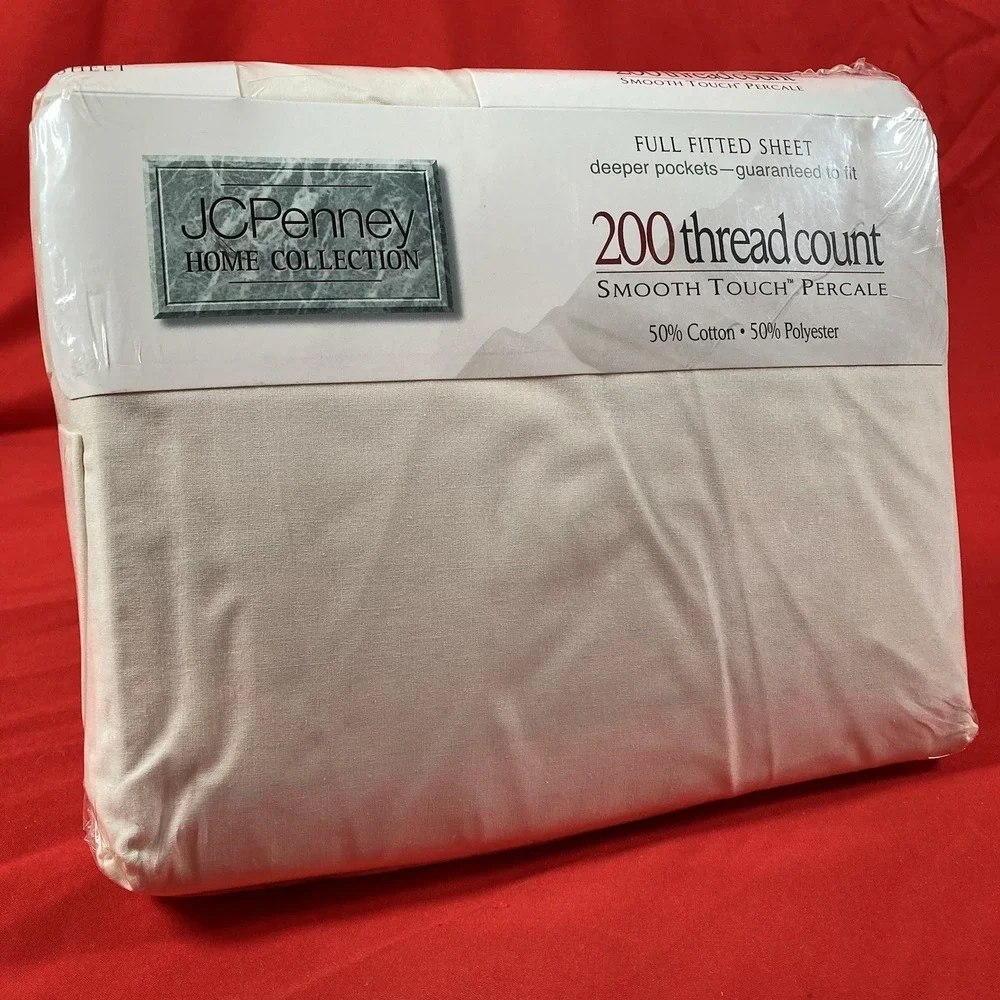 JCPenney 200 TC Full Fitted Sheet Smooth Touch Percale Ultra / Ivory / 54